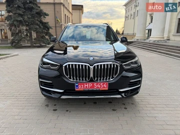 Авто BMW X5 2023 № 8628609