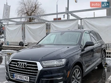 Авто Audi Q7 2017 № 8628709