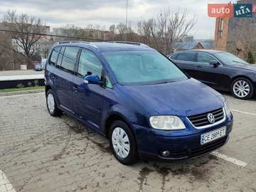 Авто Volkswagen Touran 2005 № 8628938