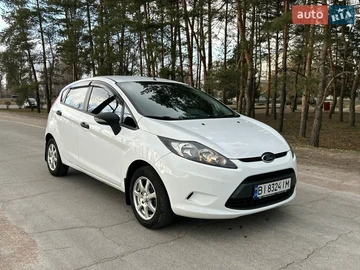 Авто Ford Fiesta 2011 № 8628945