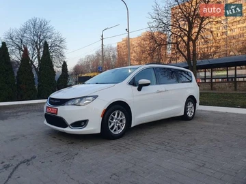 Авто Chrysler Pacifica 2020 № 8628985