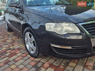 Авто Volkswagen Passat 2005 № 8629103