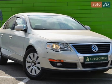 Авто Volkswagen Passat 2010 № 8629116