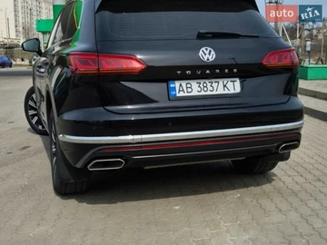 Авто Volkswagen Touareg 2018 № 8629302