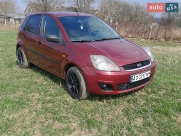 Авто Ford Fiesta 2006 № 8629322