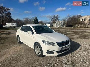 Авто Peugeot 301 2017 № 8629340