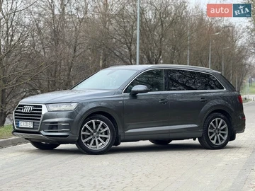 Авто Audi Q7 2016 № 8629579