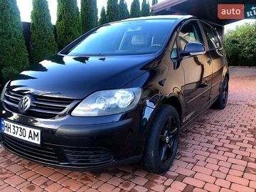 Авто Volkswagen Golf Plus 2005 № 8629650