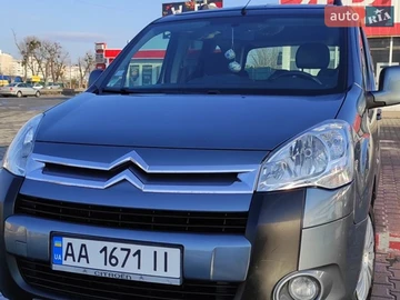 Авто Citroen Berlingo 2010 № 8629787