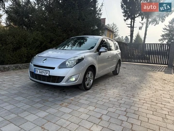 Авто Renault Grand Scenic 2010 № 8629794