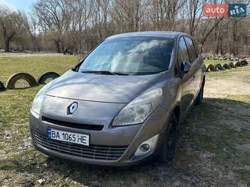 Авто Renault Grand Scenic 2009 № 8629806