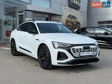 Авто Audi Q8 E-Tron 2023 № 8630009