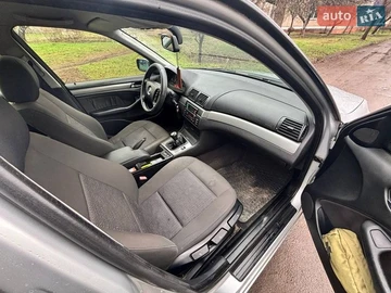 Авто BMW 3 Series 2002 № 8630052