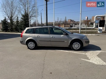 Авто Renault Megane 2004 № 8630056