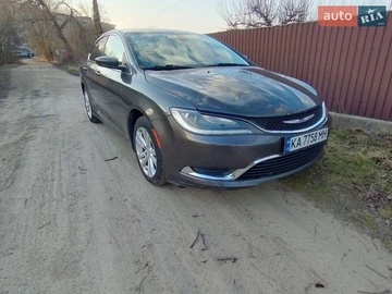 Авто Chrysler 200 2014 № 8630084