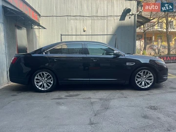 Авто Ford Taurus 2016 № 8630276