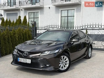 Авто Toyota Camry 2019 № 8630344