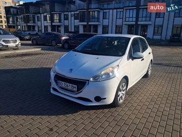 Авто Peugeot 208 2013 № 8630449