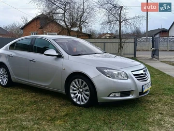 Авто Opel Insignia 2010 № 8630469