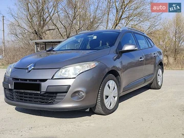 Авто Renault Megane 2010 № 8630489