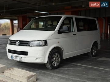 Авто Volkswagen Transporter 2004 № 8630496