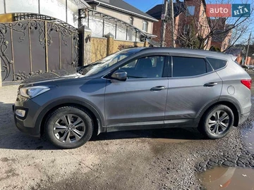 Авто Hyundai Santa Fe 2014 № 8630645