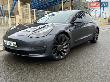 Авто Tesla Model 3 2021 № 8630730