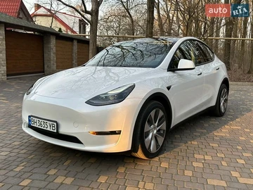 Авто Tesla Model Y 2023 № 8630754