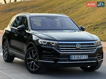 Авто Volkswagen Touareg 2022 № 8630759