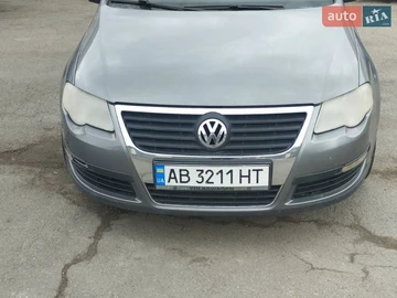 Авто Volkswagen Passat 2005 № 8631001