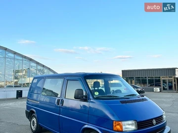 Авто Volkswagen Transporter 2001 № 8631023