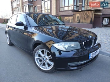 Авто BMW 1 Series 2008 № 8631067