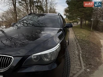 Авто BMW 5 Series 2004 № 8631084