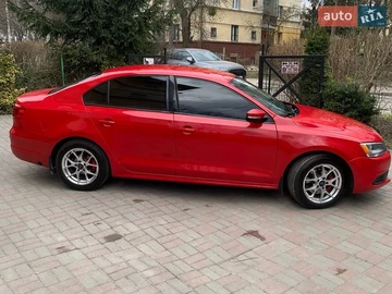 Авто Volkswagen Jetta 2012 № 8631091