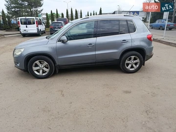 Авто Volkswagen Tiguan 2009 № 8631158