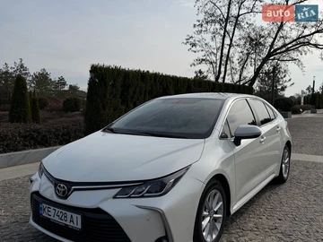 Авто Toyota Corolla 2019 № 8631452