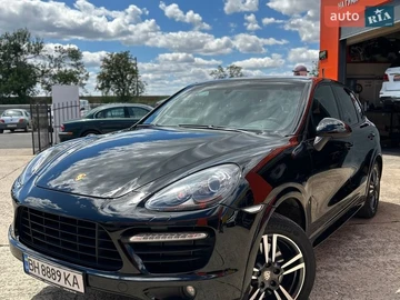 Авто Porsche Cayenne 2012 № 8631482