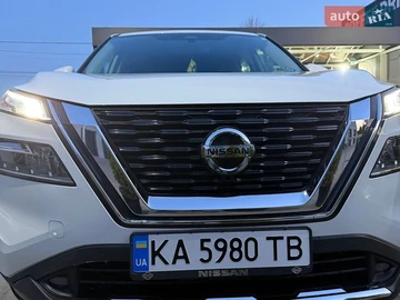 Авто Nissan Rogue 2023 № 8631484