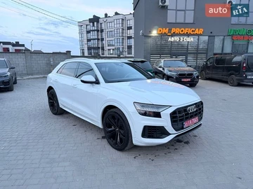 Авто Audi Q8 2019 № 8631535