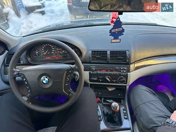 Авто BMW 3 Series 2002 № 8631654