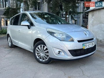 Авто Renault Scenic 2012 № 8631887