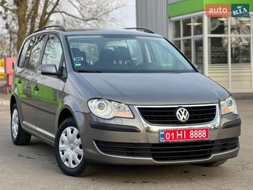 Авто Volkswagen Touran 2007 № 8631893