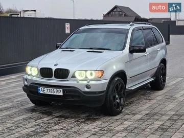 Авто BMW X5 2000 № 8631894