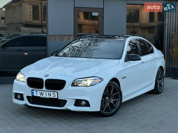 Авто BMW 5 Series 2013 № 8632107