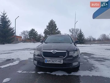 Авто Skoda Superb 2012 № 8632113