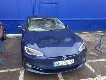 Авто Tesla Model S 2017 № 8632125