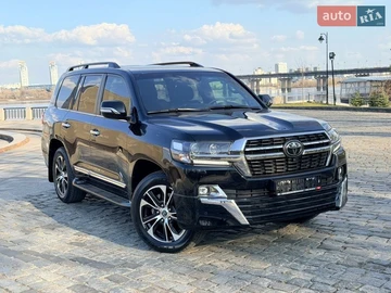 Авто Toyota Land Cruiser 2020 № 8632130