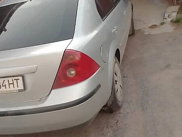 Авто Ford Mondeo 2001 № 8632190