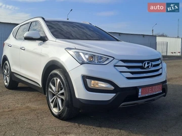 Авто Hyundai Santa Fe 2014 № 8632386