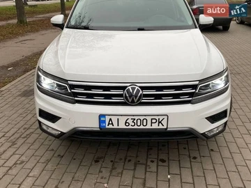 Авто Volkswagen Tiguan 2019 № 8632469
